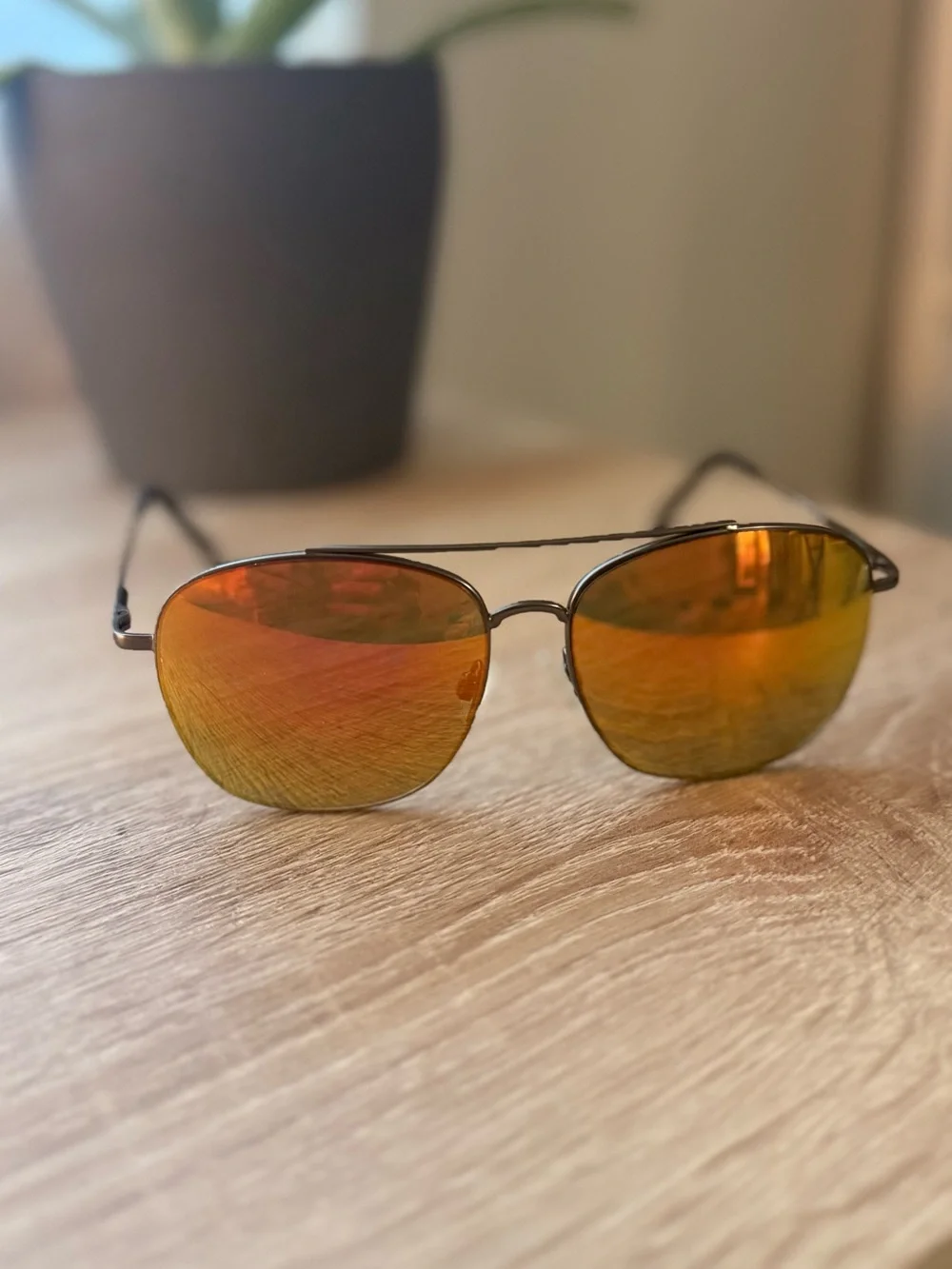 Men's Aviator Sunglasses with Orange Mirrored Lenses